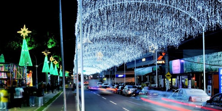 Aparecida tem decoração de Natal com novidades em 2023