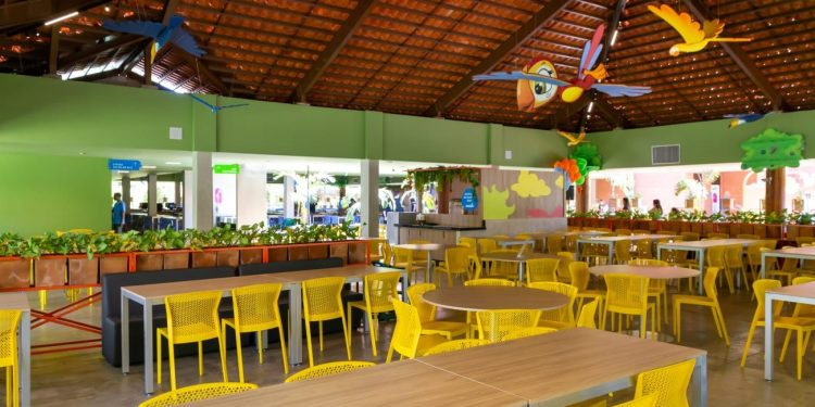 Hot Park inaugura restaurante inspirado na Turminha da Zooeira