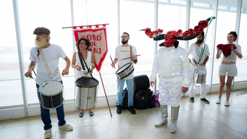 Bloco Coró de Pau se apresentou durante o lançamento do Impulso GO, em Goiânia | Foto: Andre Saddi