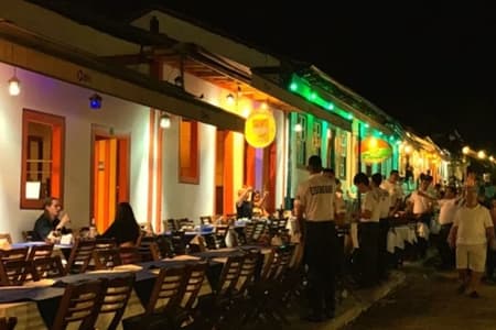 15° Festival Gastronômico de Pirenópolis tem tema "Cozinha Afetiva do Cerrado"
              </picture>