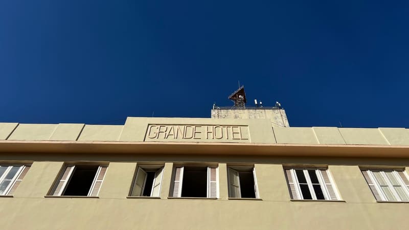 Grande Hotel, na esquina da Avenida Goiás com a Rua 3, recebe Chorinho, no sábado | Foto: Carlos Freitas