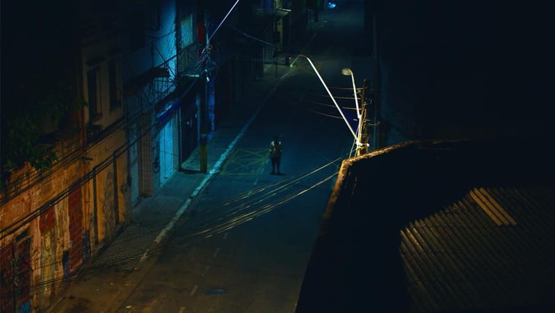Cena do filme Estranho Caminho", de Guto Parente, grande vencedor do Festival de Tribeca de 2023 | Foto: Divulgação