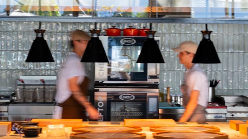 Fulles Kitchen, do chef Ian Baiocchi, é inaugurado em Goiânia