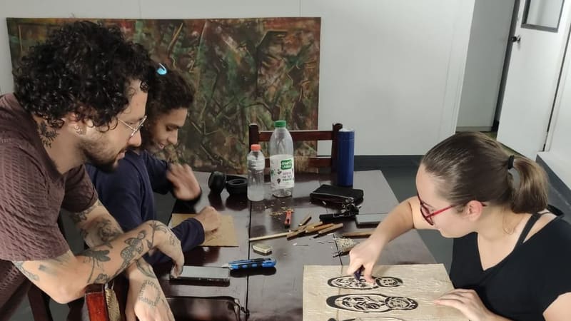 Escola de Artes Visuais abre inscrições para oficina gratuita de Xilogravura Tradicional