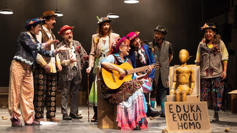 Goiânia: Premiado grupo teatral Banda Mirim (SP) apresenta musical EDUKA