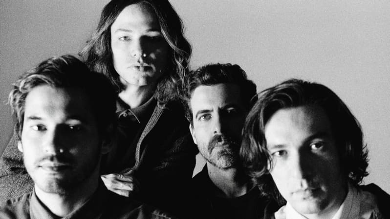 Terno Rei apresenta show do novo disco em Goiânia nesta sexta (23/5)