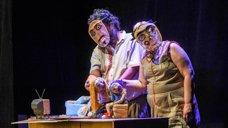 Cia de Teatro Nu Escuro apresenta espetáculo “Barbas” no Centro Cultural UFG
