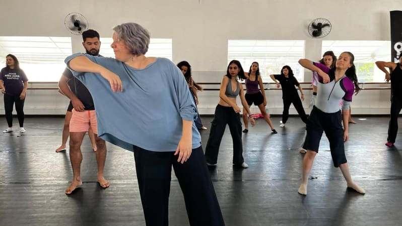 Giro8 oferece oficinas gratuitas de dança contemporânea