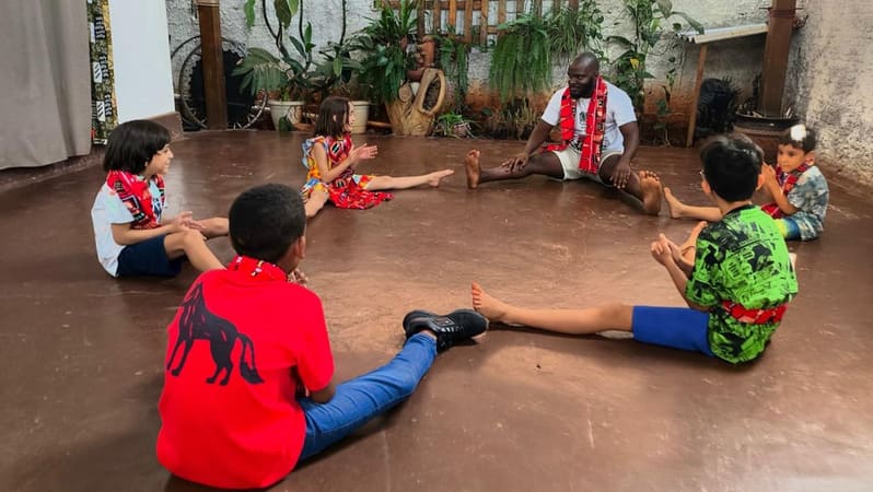 O Mercado de Àkesán nasce do desejo dos produtores culturais e artistas Marcelo Marques e Raquel Rocha de realizar um evento afrocentrado | Foto: Divulgação
