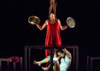 Teatro Sesc Centro recebe espetáculo "Depois do Silêncio"