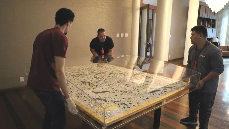 Obra de Siron Franco é transferida para a cidade de Goiás