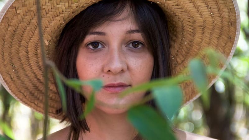 Luciana Clímaco sobe ao palco do Luau da Liberdade em agosto