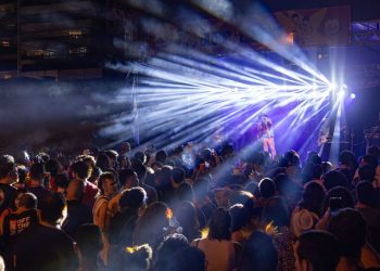 Shiva alt-bar celebra 10 anos com show de Otto e Di Melo