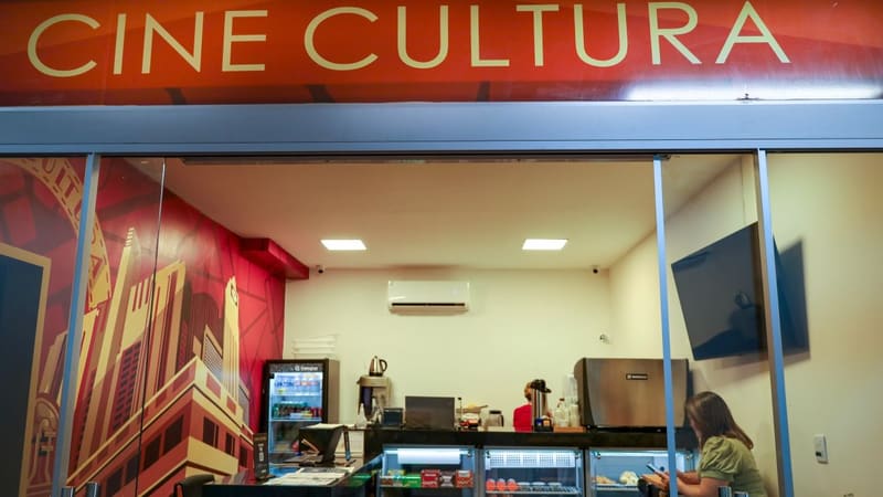 Cine Cultura, no Centro de Goiânia, inaugura cafeteria