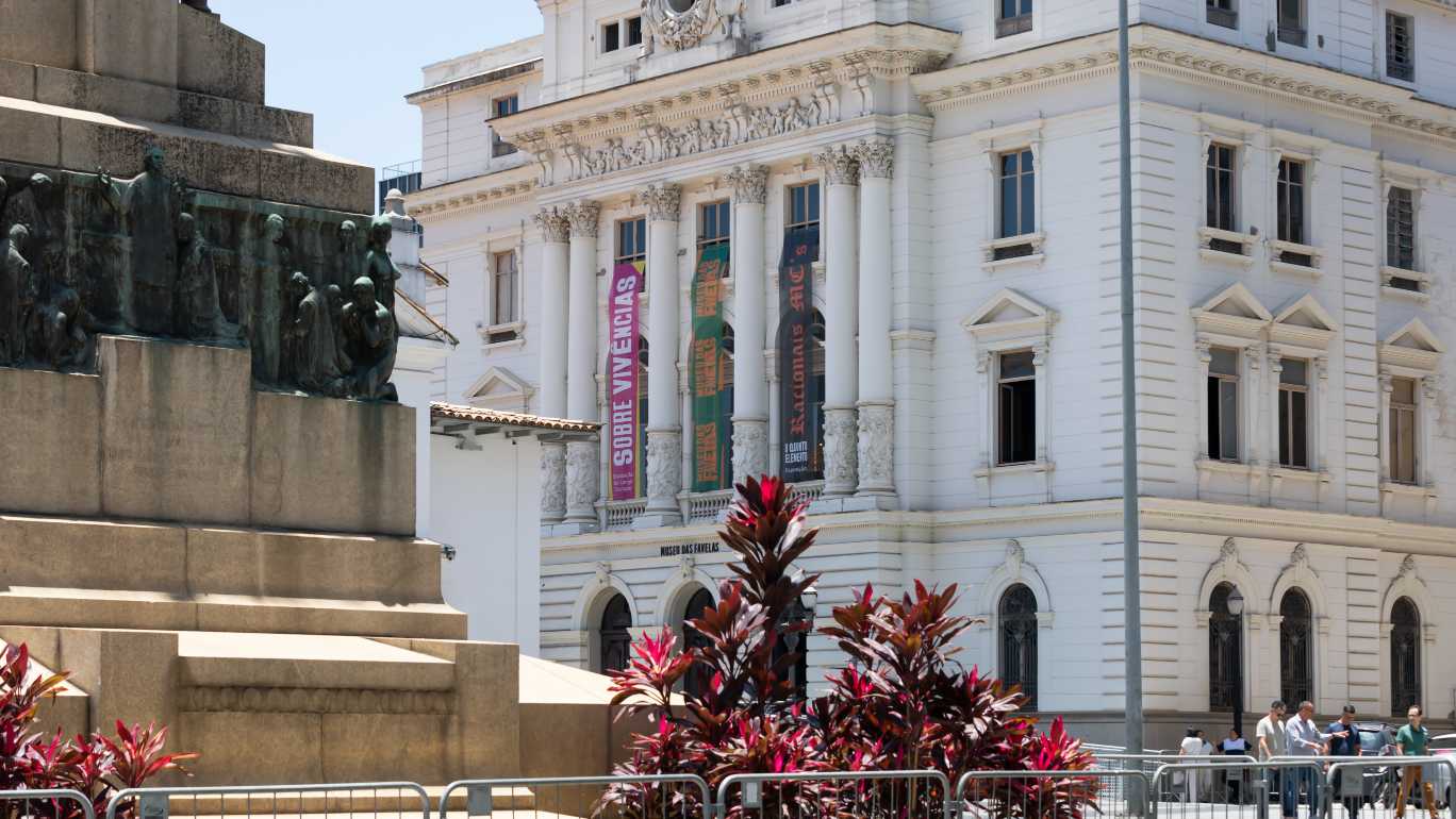 20 museus em São Paulo onde a arquitetura amplia a experiência da arte