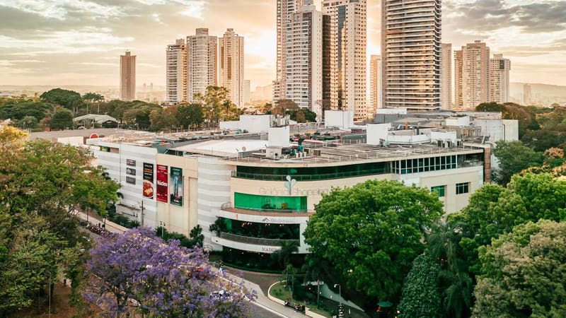 Foto aérea do Goiânia Shopping, que completa 30 anos no dia 24 de outubro | Foto: Nelson Pacheco