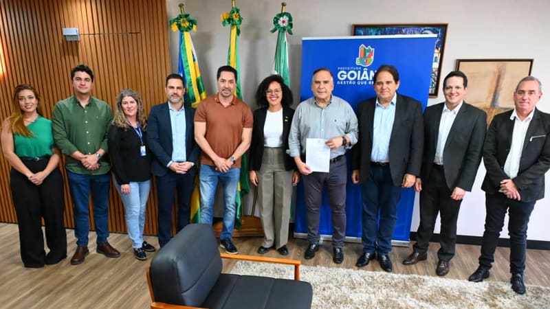 Prefeitura de Goiânia, Sesc e Governo de Goiás fecham acordo para fomentar eventos culturais no Centro