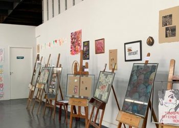 Escola de Artes Visuais inaugura exposições e promove oficina gratuita de colagem