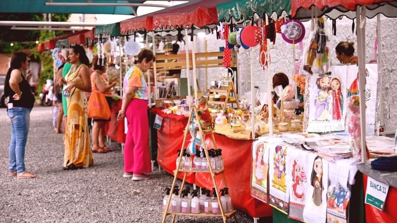 Instituto Unimed Goiânia promove “Feira Criativa Rosa e Azul”