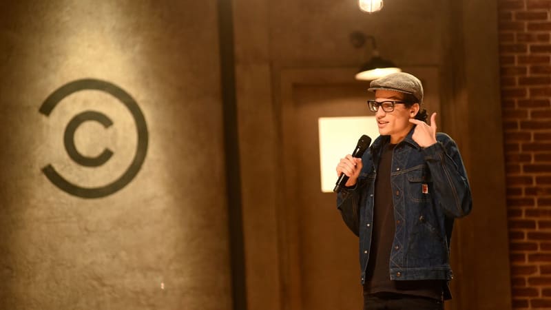 Humorista Daniel Duncan faz show em Goiânia