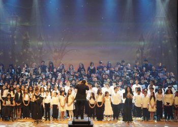 Basileu França apresenta a 3ª Cantata de Natal, em Goiânia