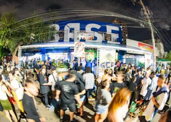 Fumaça Bourbon reúne churrasco e música em Goiânia em sua 1ª edição