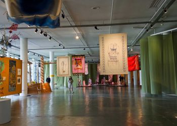 Goiânia recebe mostra itinerante da 36ª Bienal de São Paulo no MAC