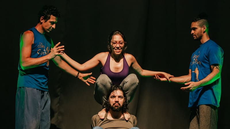Cia Corpo na Contramão oferece oficinas gratuitas de circo para crianças e adolescentes