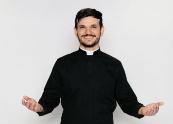Padre Patrick apresenta “Pecado É Não Rir” em Goiânia e Anápolis