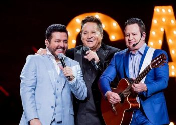 Leonardo e Bruno & Marrone se apresentam em Goiânia com a turnê Cabaré - O Último Encontro