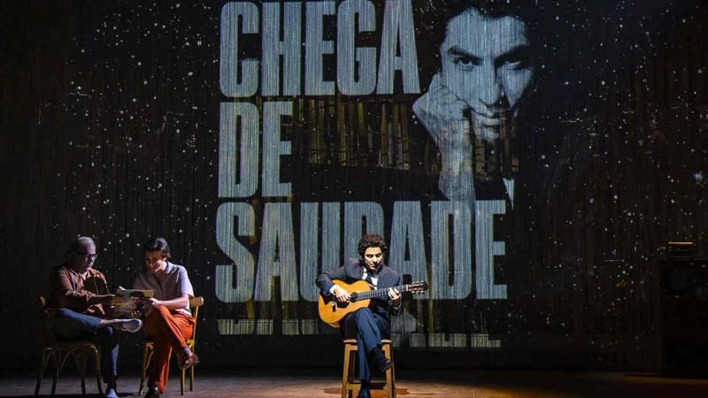 Tom Jobim Musical chega a Goiânia para 3 apresentações no Teatro Rio Vermelho