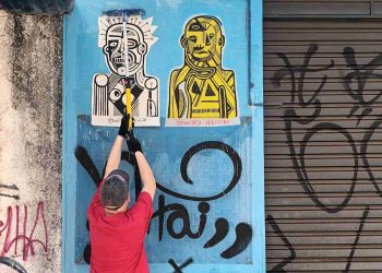 Artista inglês Wilko estreia no Brasil com exposição de lambe-lambe no Müquifü Cultural, em Goiânia