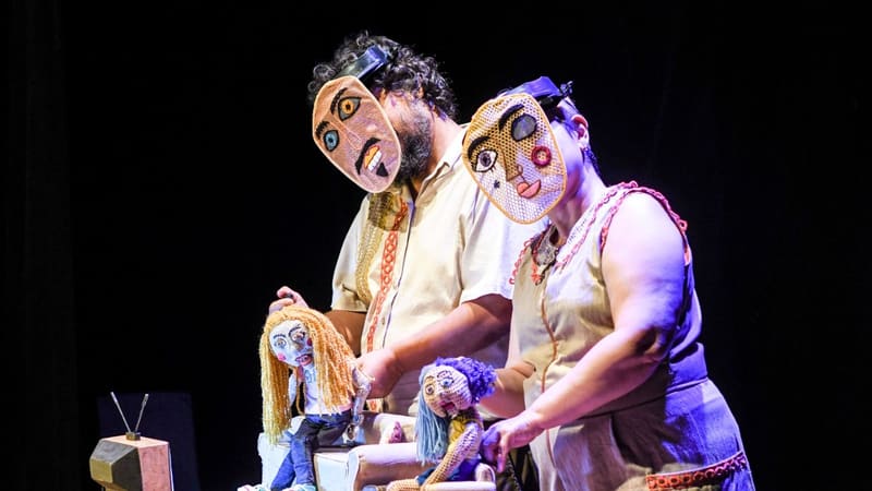 Cia de Teatro Nu Escuro realiza apresentações gratuitas de Barbas