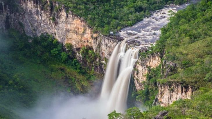 Salto do Rio Preto 120, na Chapada dos Veadeiros | Foto: Goiás Turismo