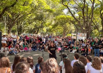 Arte no Bosque Junino leva apresentações artísticas e feira de artesanato ao Bosque dos Buritis