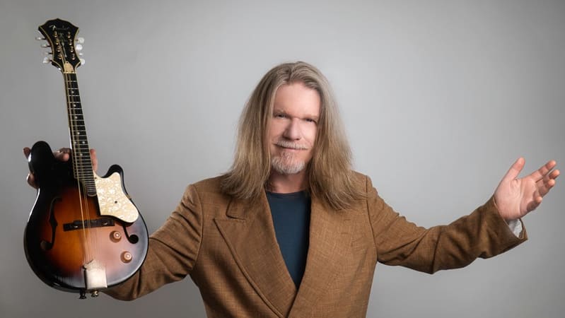 Humberto Gessinger encerra Turnê Acústicos Engenheiros do Hawaii em Goiânia