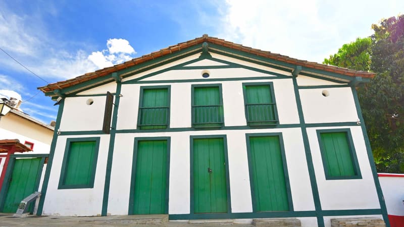 Theatro Sebastião Pompeu de Pina, em Pirenópolis, recebe ampla programação em agosto