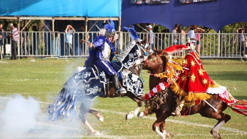 Encenação das Cavalhadas em Corumbá de Goiás | Foto: Luiz Vagner Jacinto