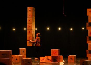 Cia Catavento apresenta espetáculo Hiato no Teatro Sesc Centro