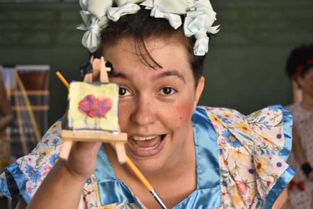 Instituto Justina leva teatro e oficinas a escolas públicas de Aparecida de Goiânia