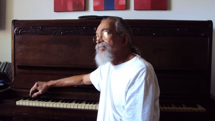 O programa reúne obras de diferentes períodos da trajetória de Estércio Marquez Cunha, professor aposentado da Universidade Federal de Goiás (UFG) e referência na produção musical do Centro-Oeste | Foto: Divulgação