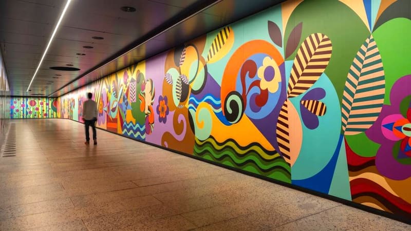 Masp inaugura túnel de 50 metros com obra inédita de Beatriz Milhazes