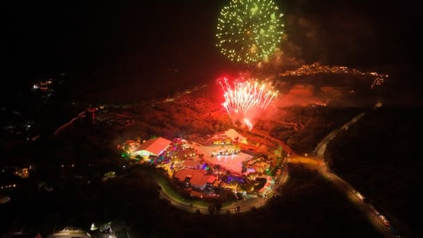 Rio Quente Resorts terá Réveillon 2027 com shows, ceia e queima de fogos