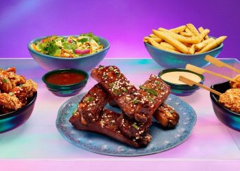 Outback lança menu inspirado na Coreia do Sul com sorteios de viagens e ação com a Sephora