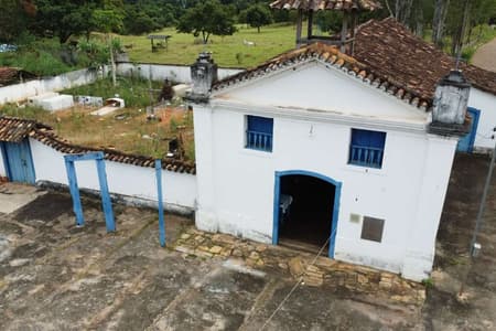 Igreja de 300 anos em Buenolândia passará por restauração
